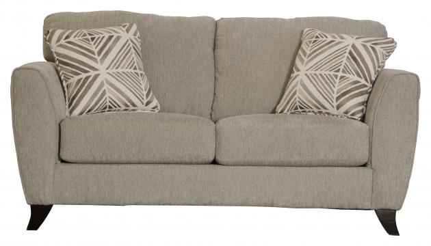 Casual Comfort Loveseat