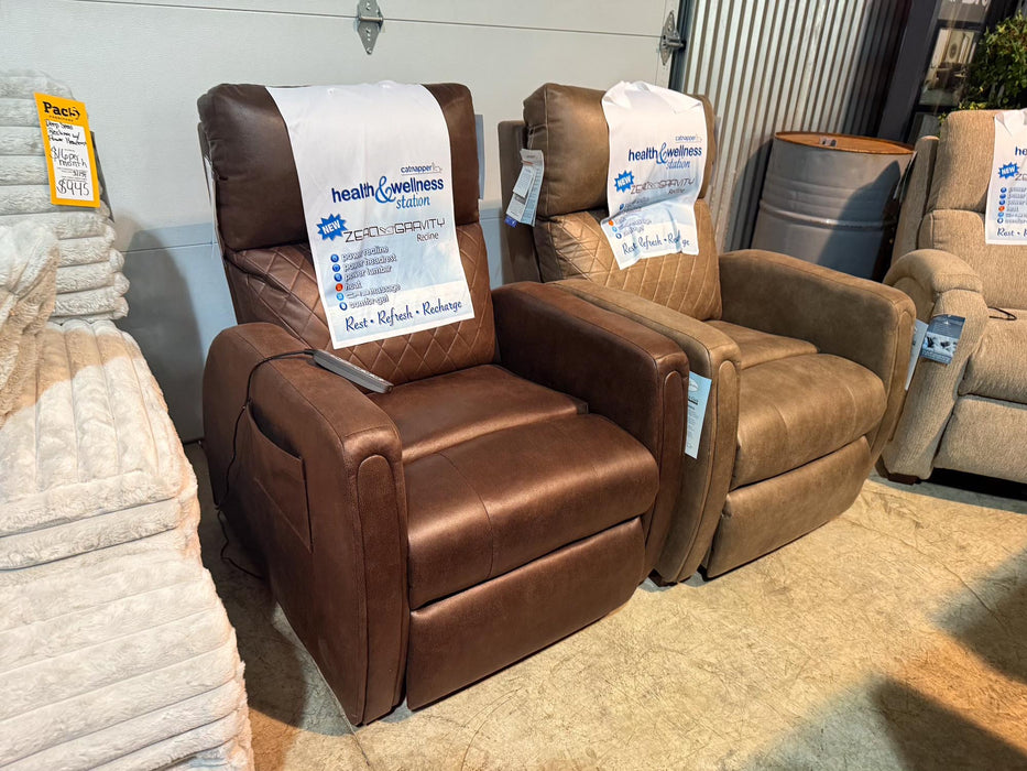 Zero Gravity Recliner