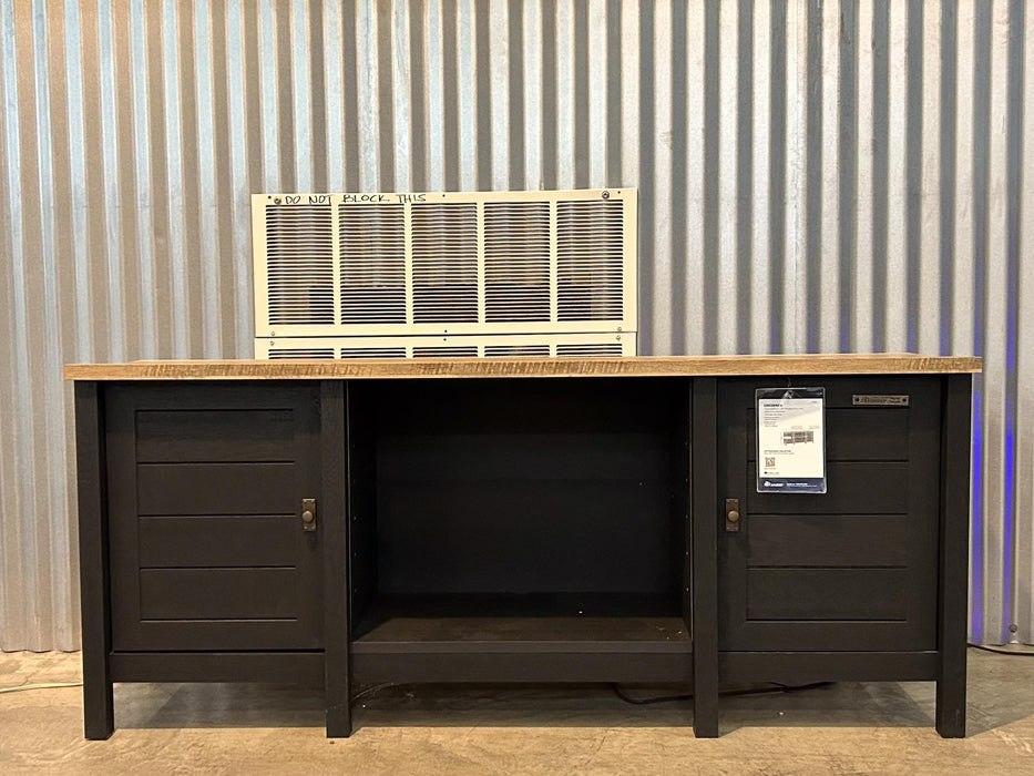 Credenza