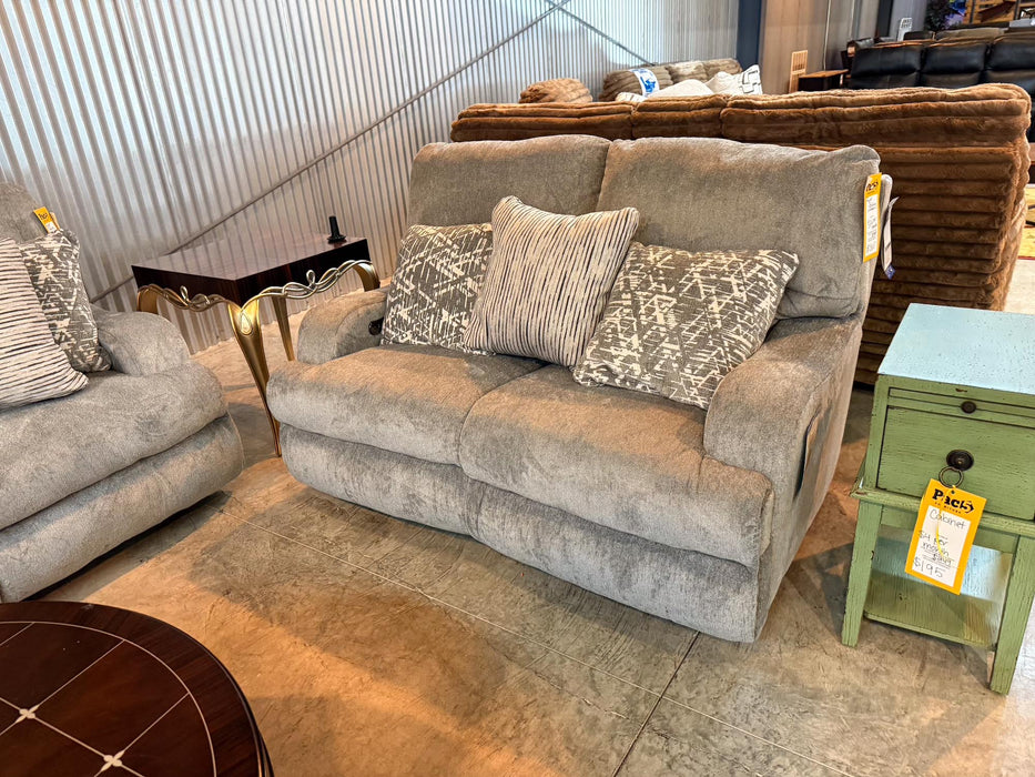 Power Reclining Loveseat