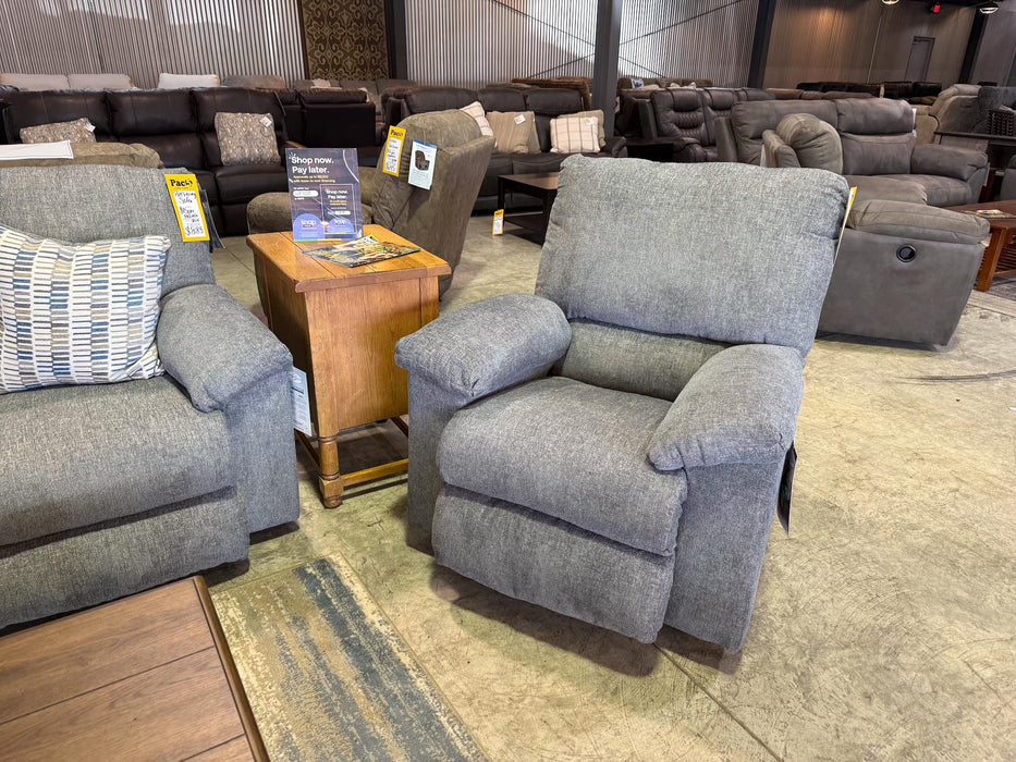 Recliner