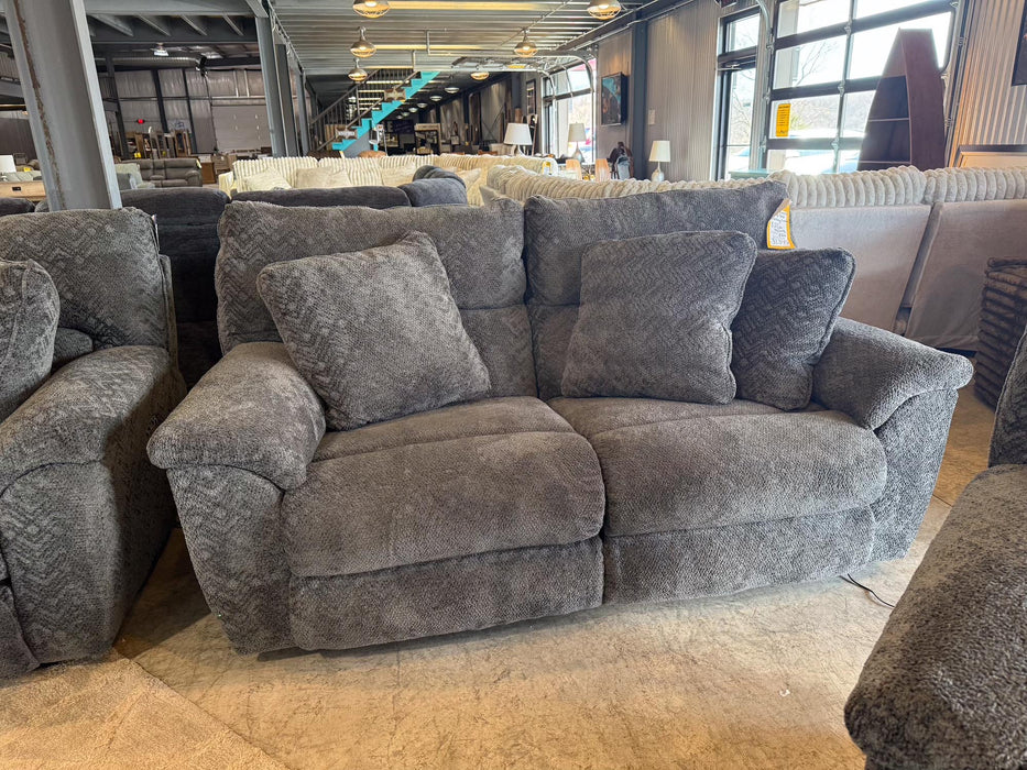 Power Reclining Loveseat